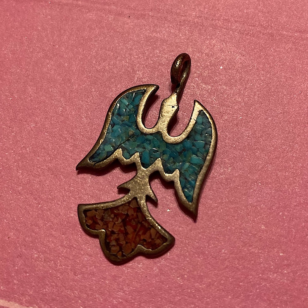 VINTAGE STERLING SILVER TURQUOISE AND CORAL CHIP PEYOTE BIRD PENDANT